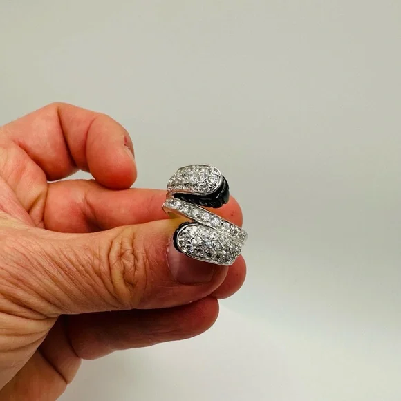 NWT Luxury Black Onyx Cubic Zirconia Bypass Ring - Picture 13 of 17